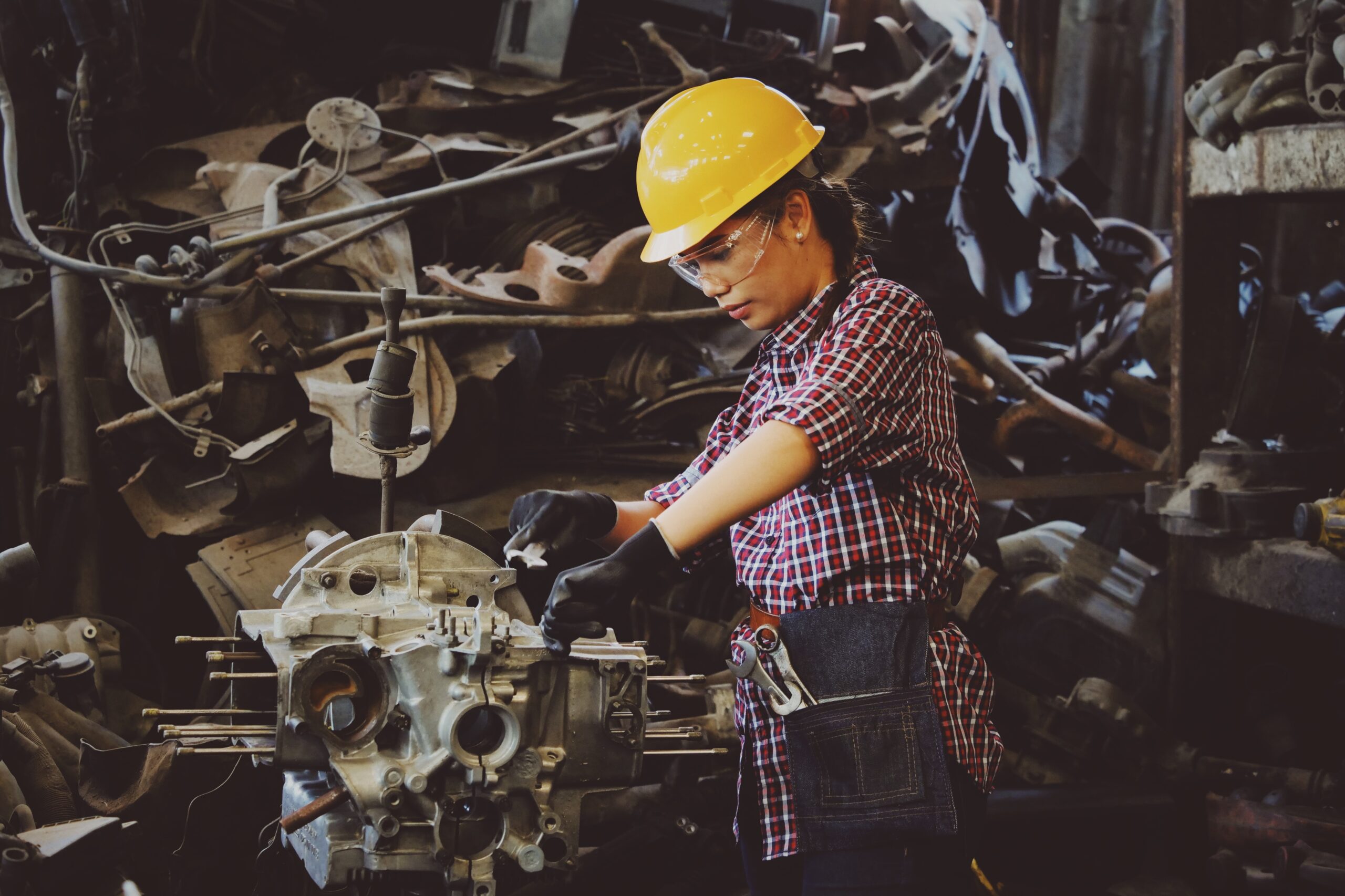 The Future Benefits of the Diesel Mechanic Career Pathway The Future Benefits of the Diesel Mechanic Career Pathway