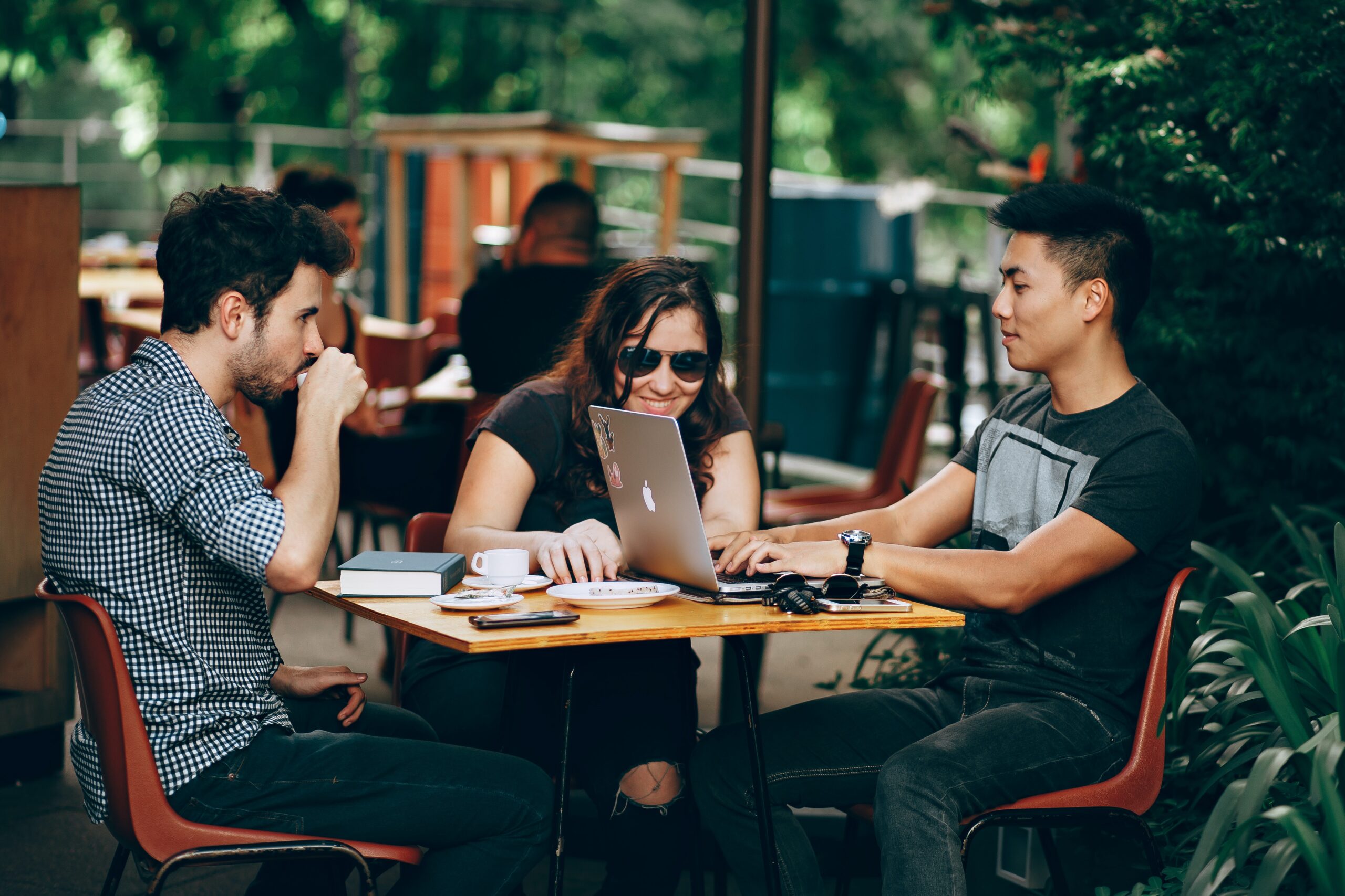 Improving Domestic Students Equity for College Studies Improving Domestic Students Equity for College Studies
