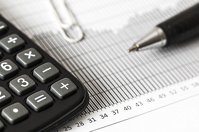 Choosing the Right Accounting Career Path Choosing the Right Accounting Career Path